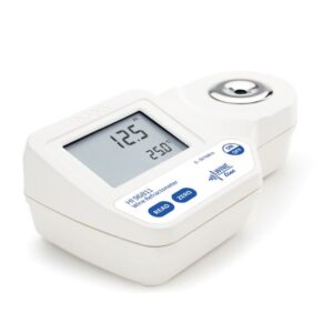 Digital Refractometer for Sugar (% Brix) Analysis in Wine, Must and Juice - HI96811
